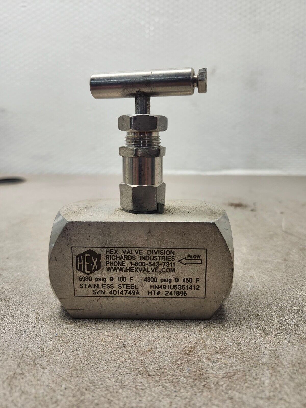 NEW NO BOX HEX VALVE HN491U5351412