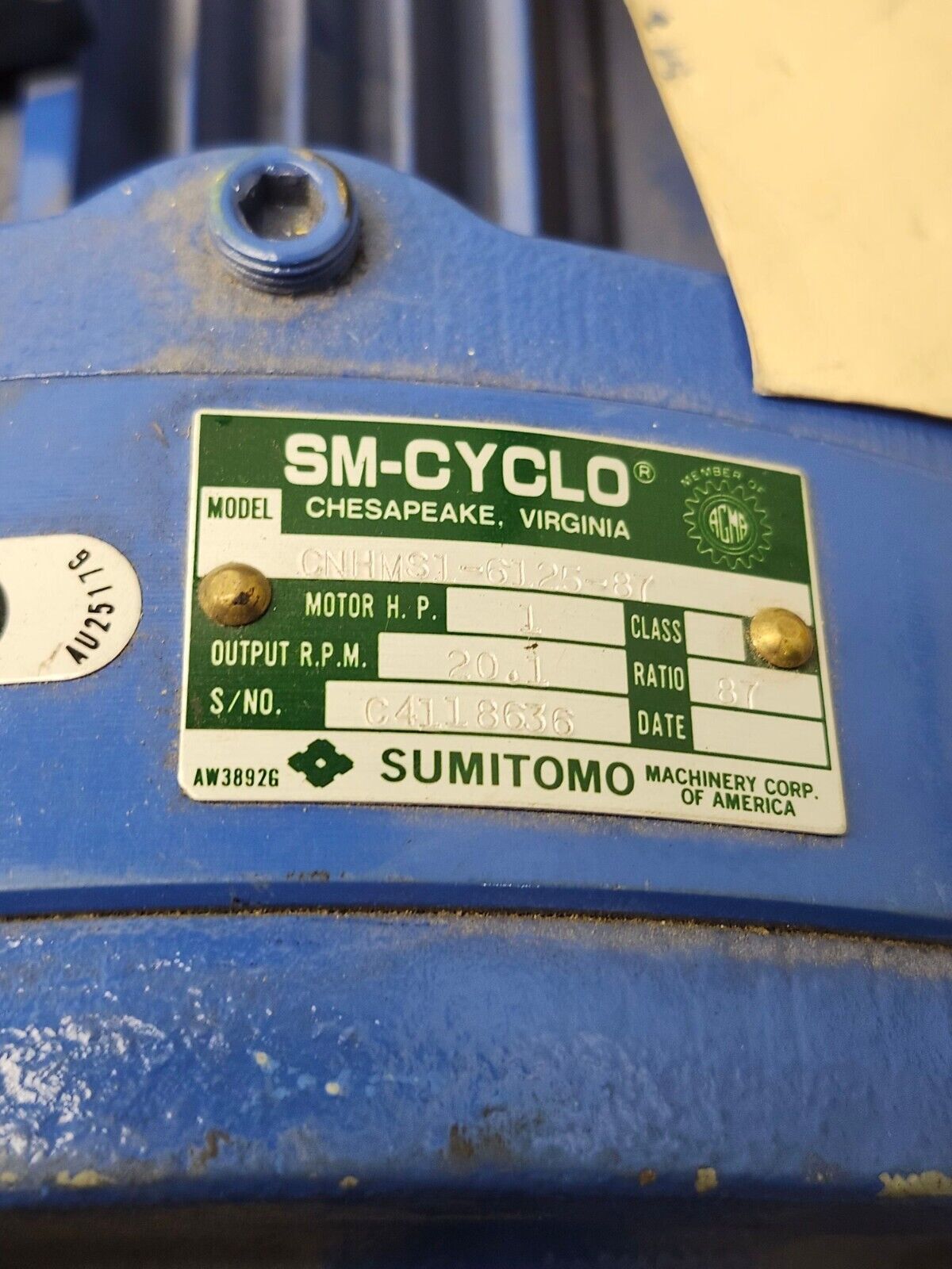 NEW SM-CYCLO SUMITOMO GEARMOTOR 87:1 RATIO CNHMS1-6125-87 WITH TC-F MOTOR