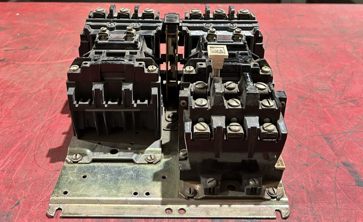 47559044