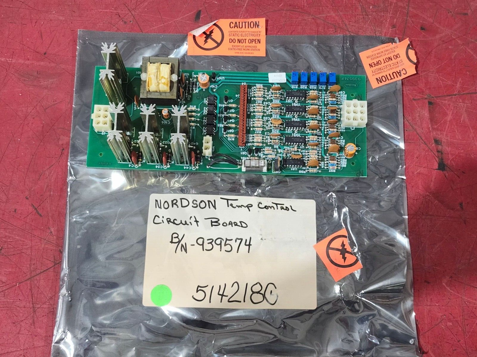 NEW NORDSON CONTROL CIRCUIT BOARD 939574F