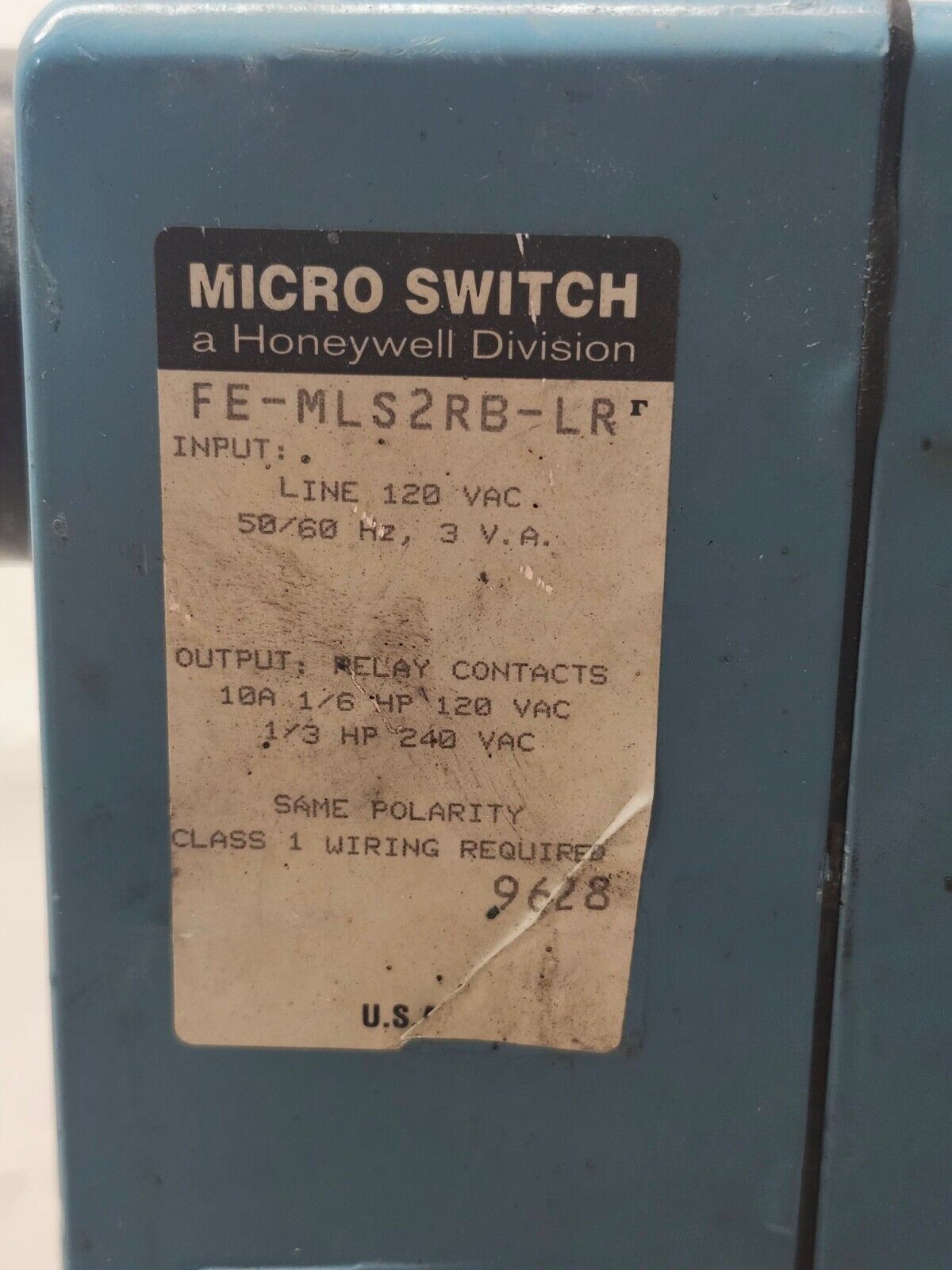 USED NO BOX MRICRO SWITCH PEPPERL & FUCHS FE-MLS2RB-LR