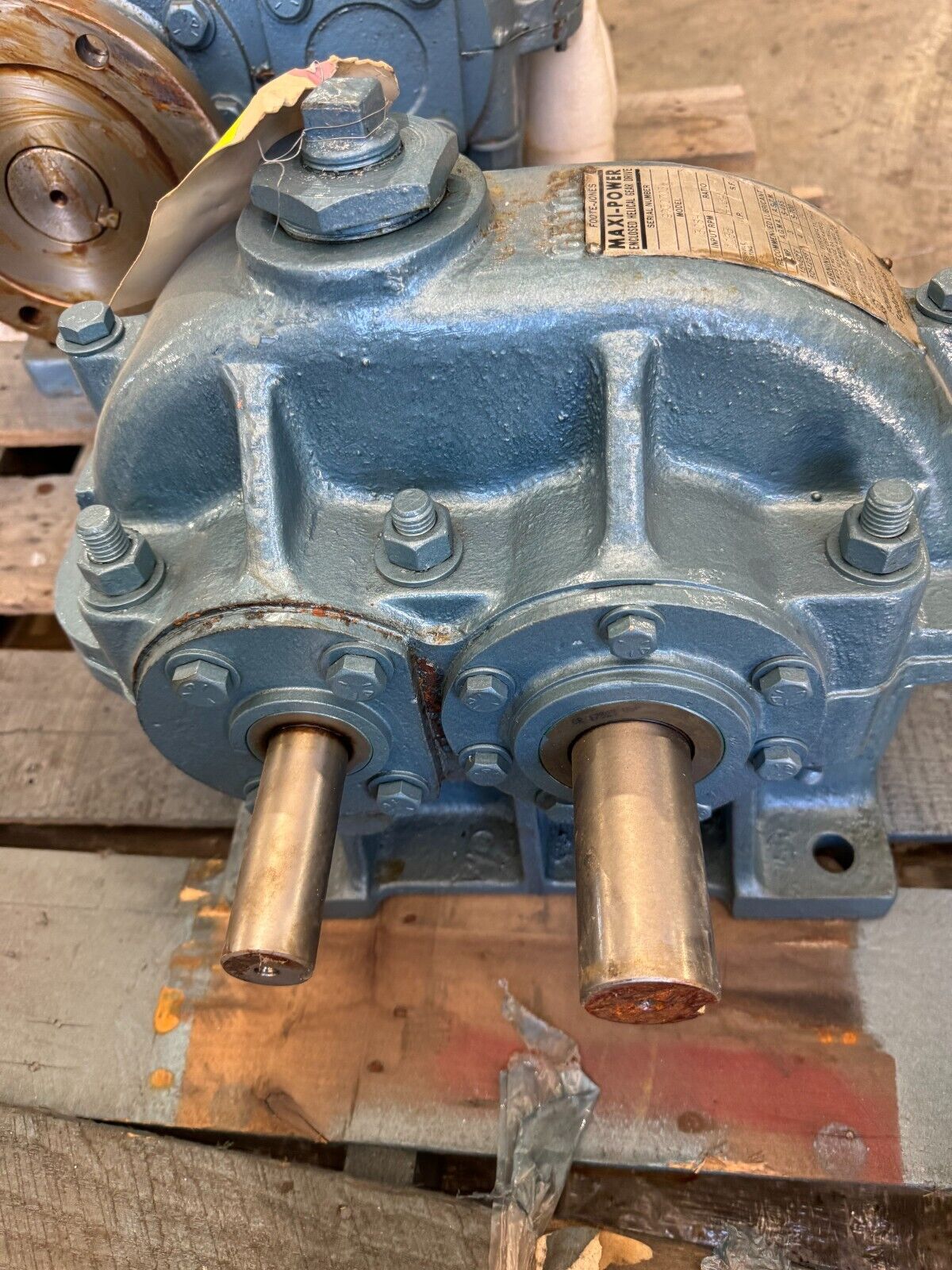 FOOTE-JONES MAXI-POWER ENCLOSED HELICAL GEAR DRIVE 4.540 RATIO REDUCER 50SHC