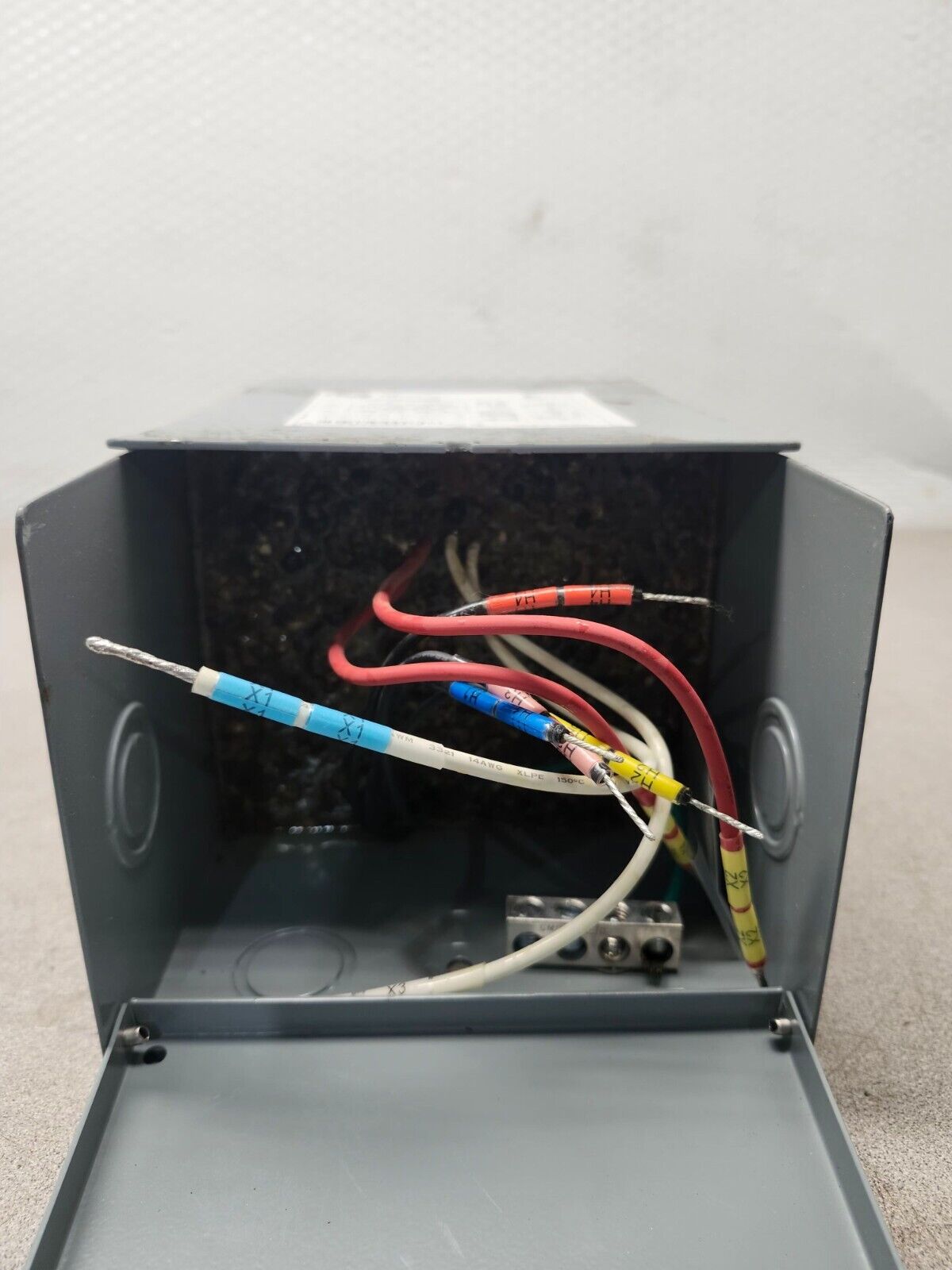 NEW NO BOX HPS FORTRESS TRANSFORMER C1F1C0LES 1314K