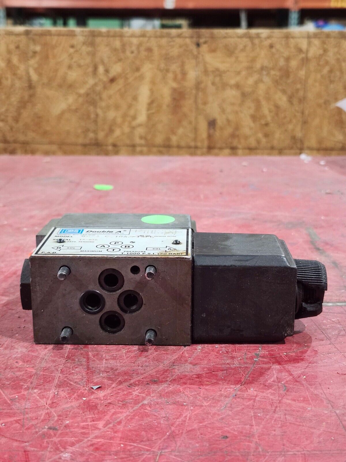 NEW DOUBLE A HYDRAULIC SOLENOID VALVE QG-3-C-10A2-TSPL