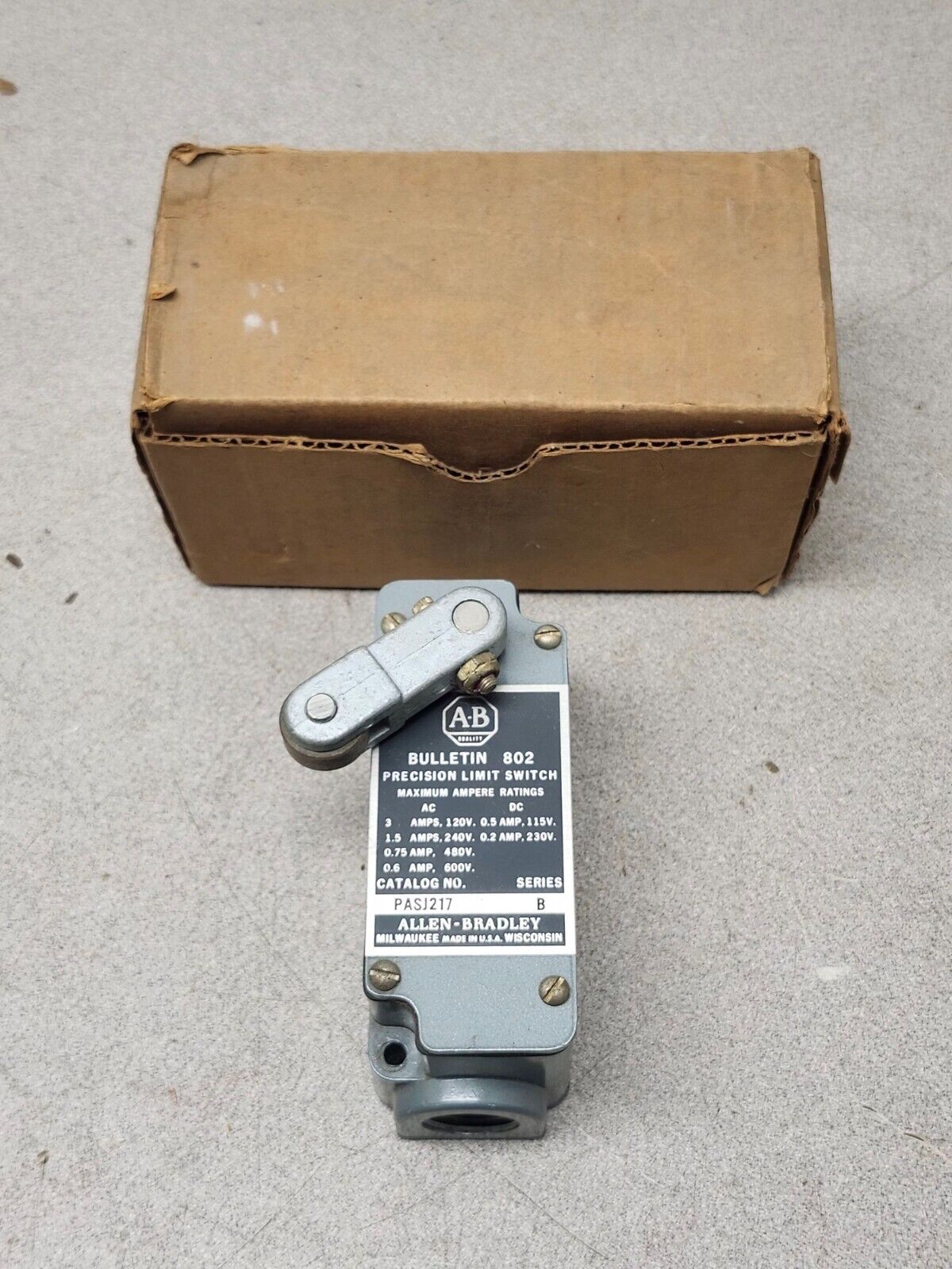 NEW ALLEN-BRADLEY PRECISION LIMIT SWITCH 802-PASJ217 SERIES B