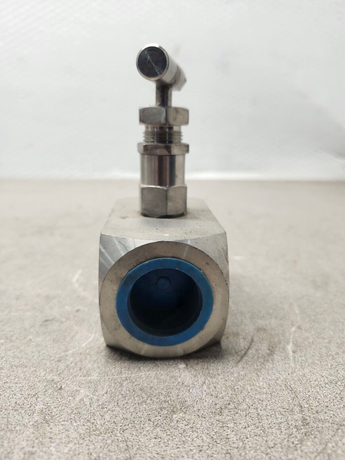 NEW NO BOX HEX VALVE HN491U5351412