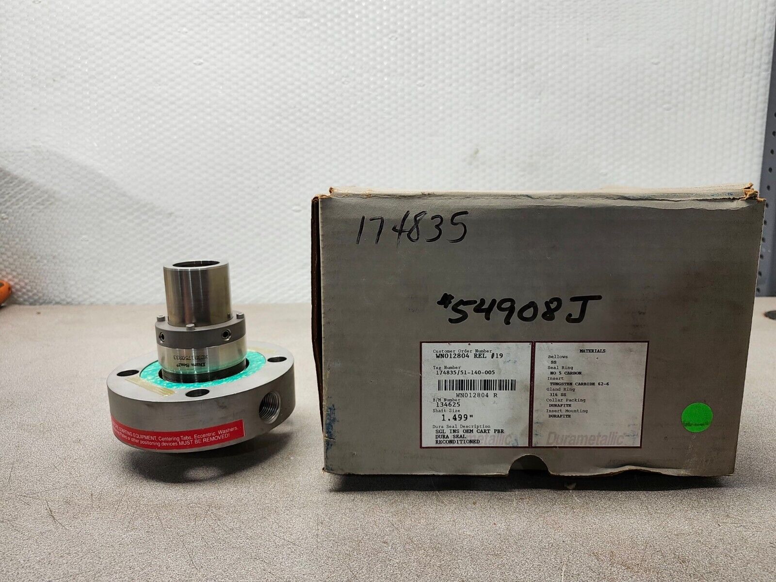 NEW IN BOX RECONDITIONED DURA SEAL SHAFT ASSEMBLY XC3B1750R33