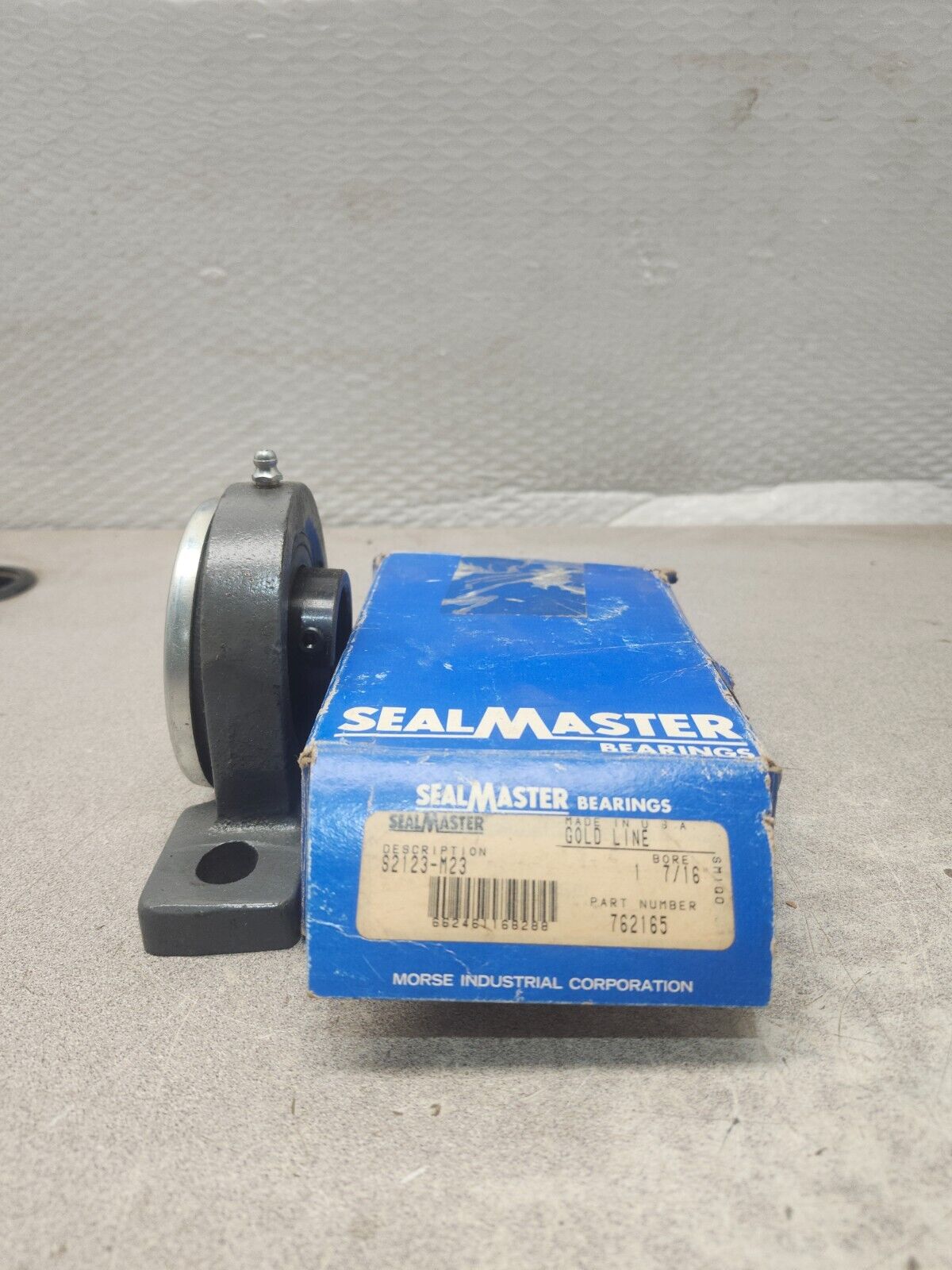 NEW IN BOX SEALMASTER Pillow Block Bearing 1-7/16'' BORE 762165