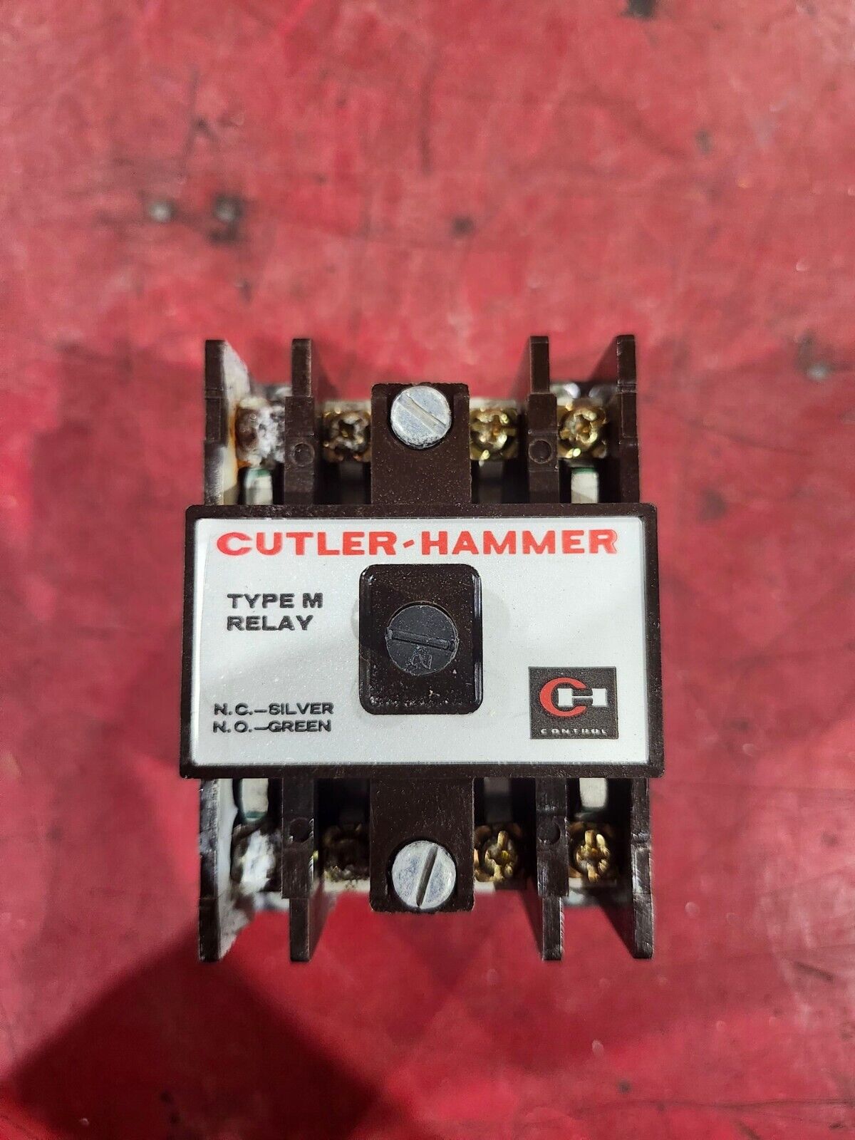 USED CUTLER HAMMER TYPE M RELAY D26MB D26MPR D26MPL D26MPS