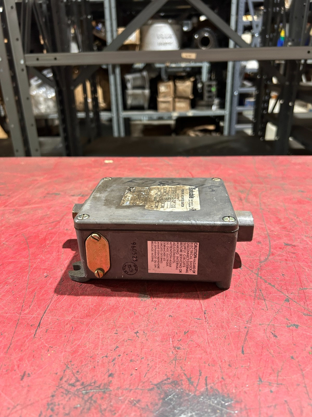 47759806
