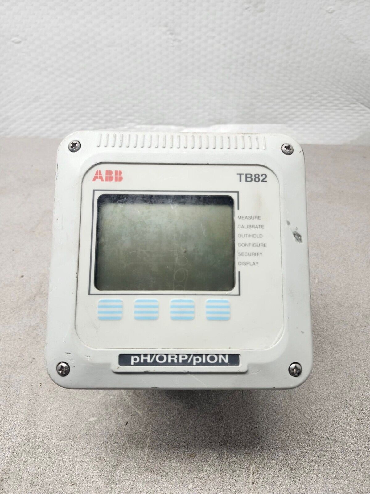 USED ABB PH TRANSMITTER TB82PH2110100