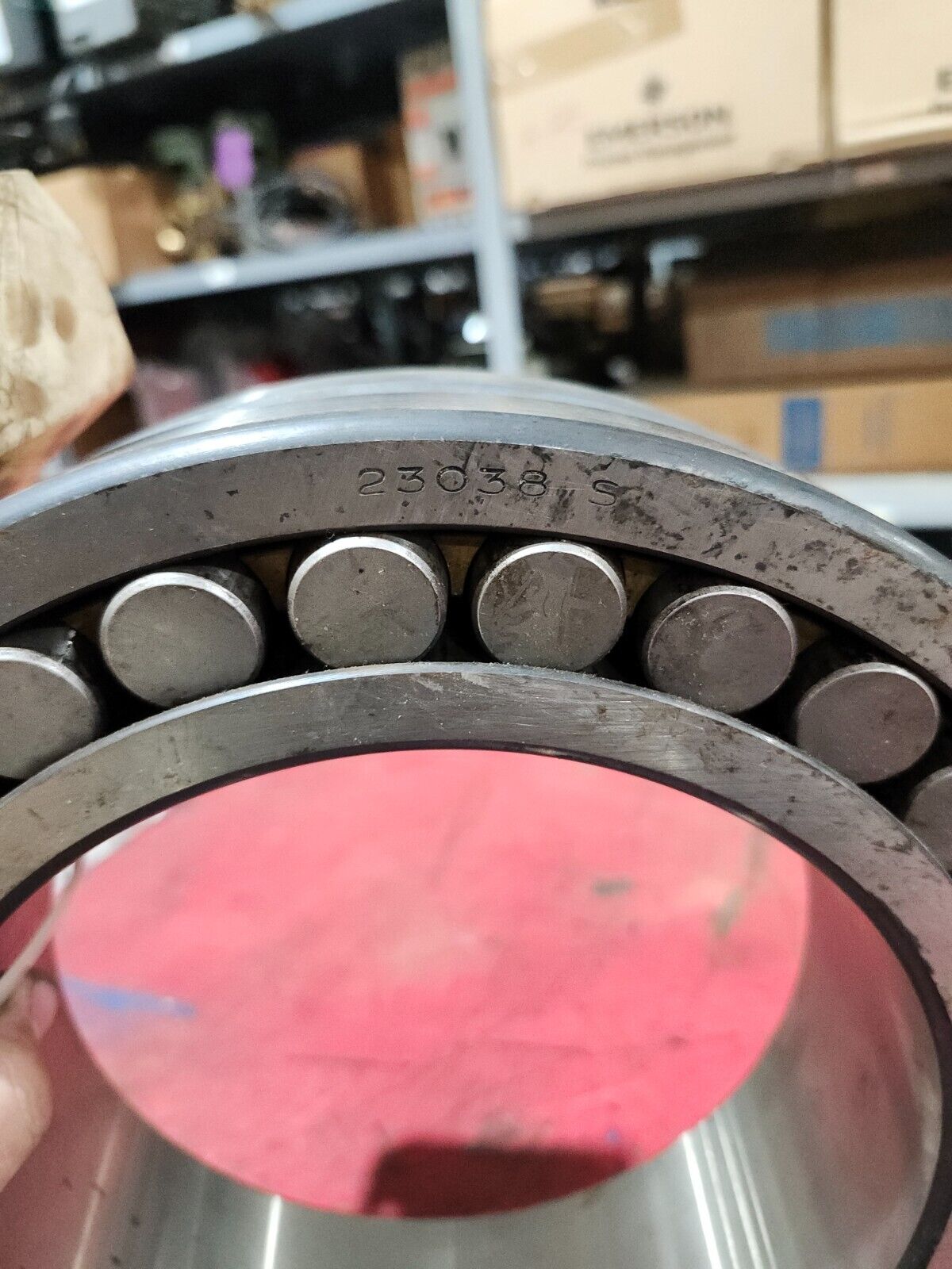 NEW NO BOX FAG SPHERICAL ROLLER BEARING 23038 S