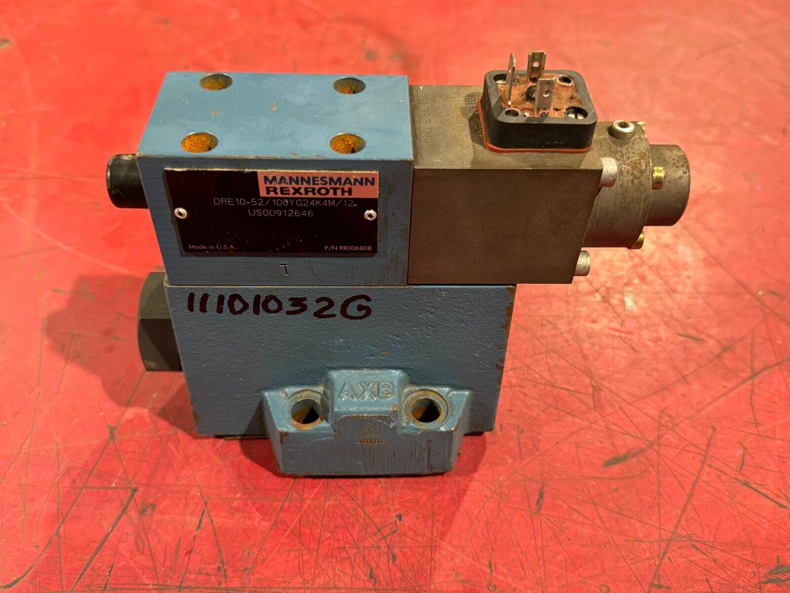 UNUSED SURPLUS REXROTH HYDRAULIC VALVE DRE10-52/100YG24K4M/12-US00912646