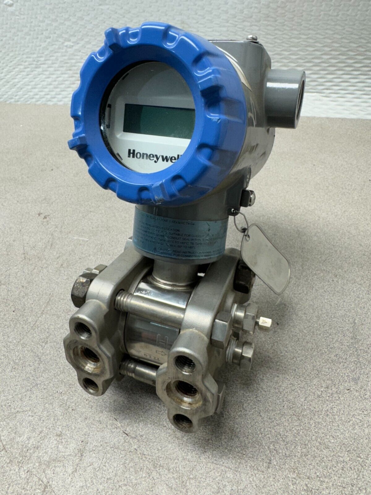 USED HONEYWELL PRESSURE TRANSMITTER STD810-E1HS6AS-1-A-CDC-11S-A-31A0-FX,TP-0000