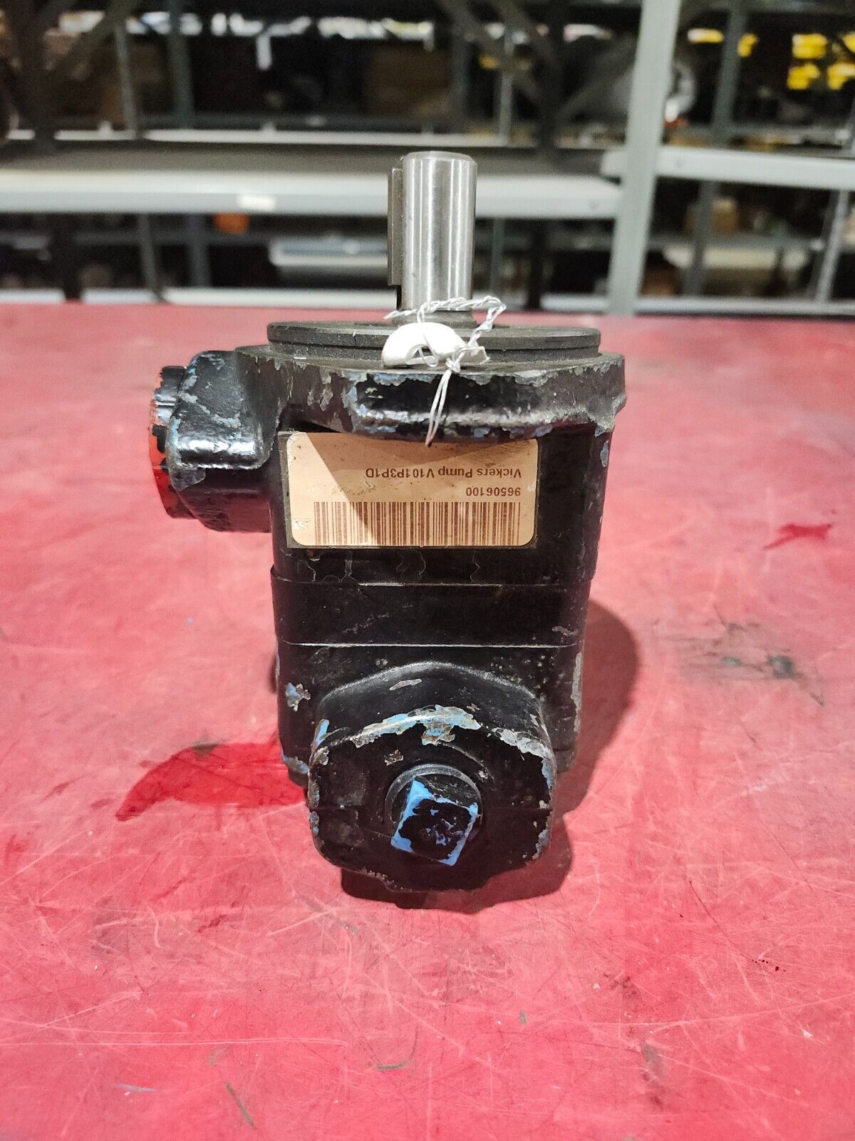 NEW NO BOX VICKERS VANE PUMP V101P3P1D