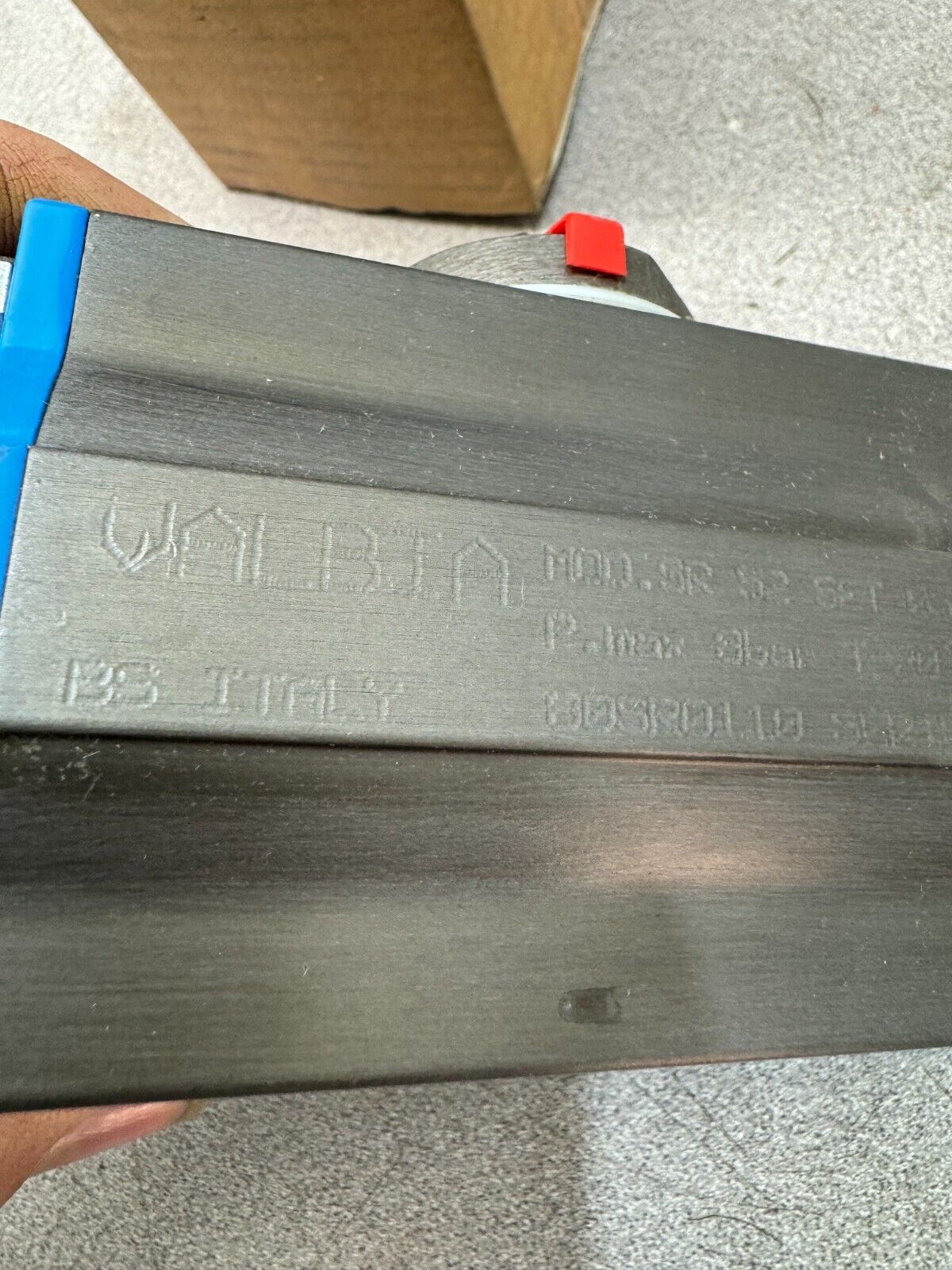 NEW IN BOX VALBIA AIR ACTUATOR 80SR0110