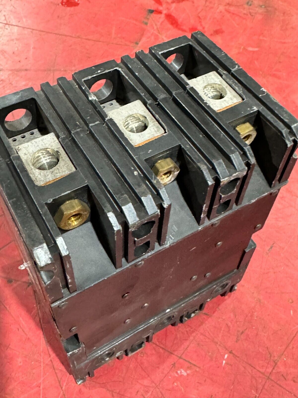 USED SQUARE D 3 POLE 60AMP CIRCUIT BREAKER FHL36060