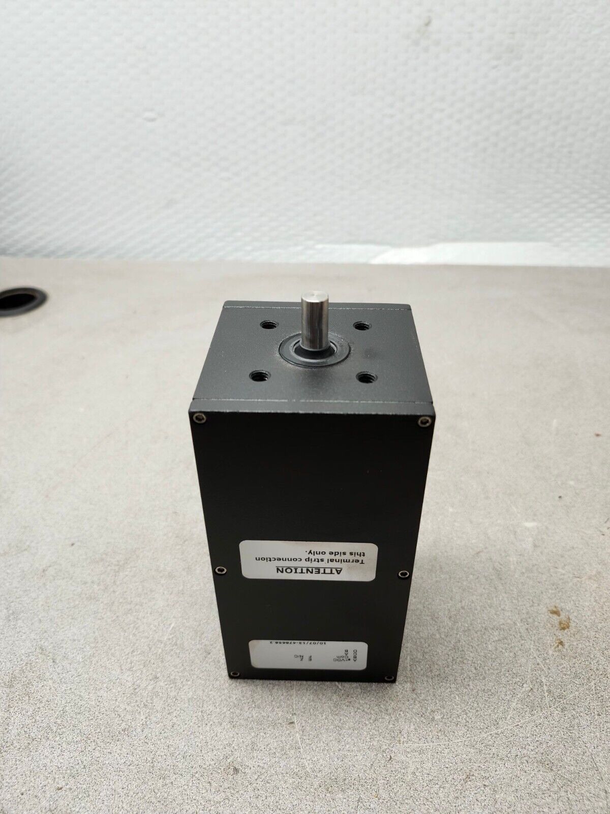 NEW IN BOX RED LION ENCODER ZHG06004