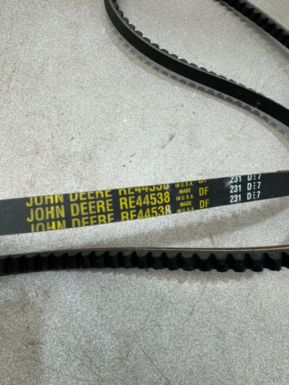 NEW JOHN DEERE BELT RE44538