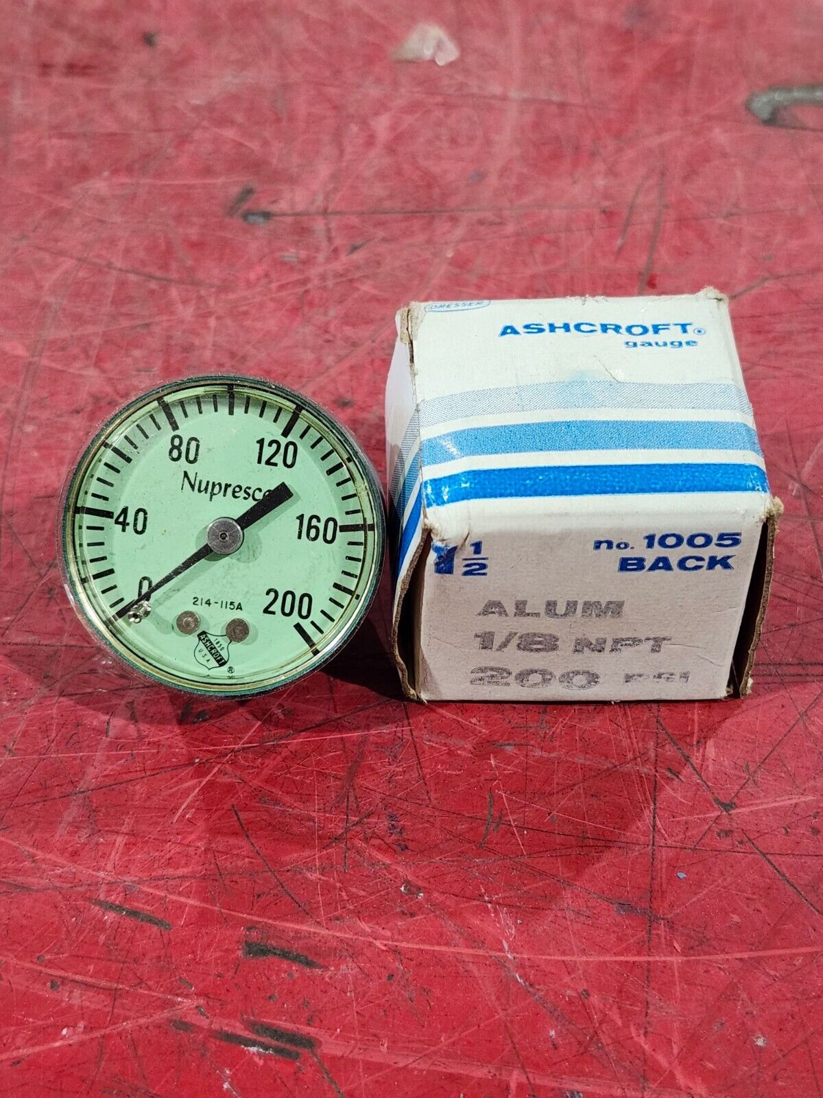 NEW NO BOX NUMATICS SOLENOID VALVE REGULATOR 33RS4200C & ASHCROFT GAUGE 200PSI