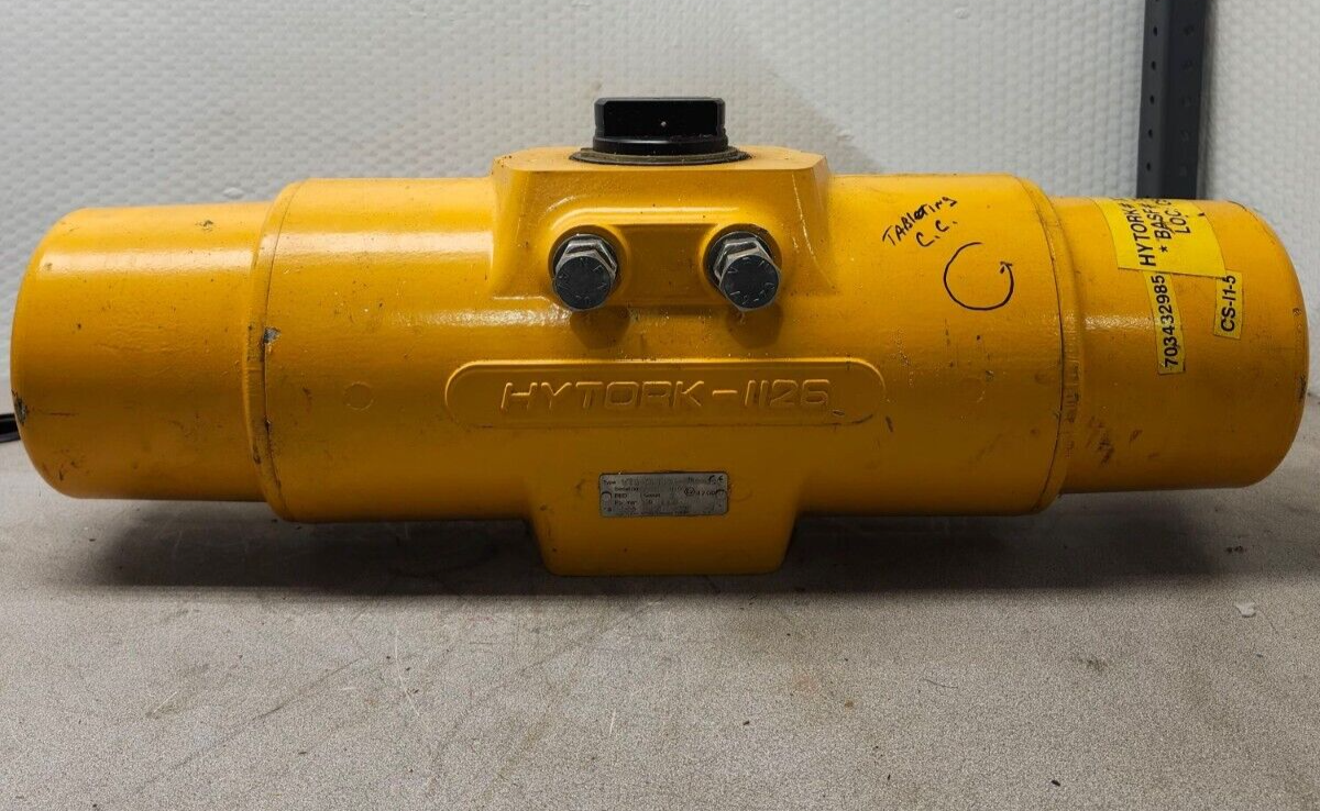 USED HYTORK PNEUMATIC VALVE ACTUATOR E1A-XL1126-S60-A00