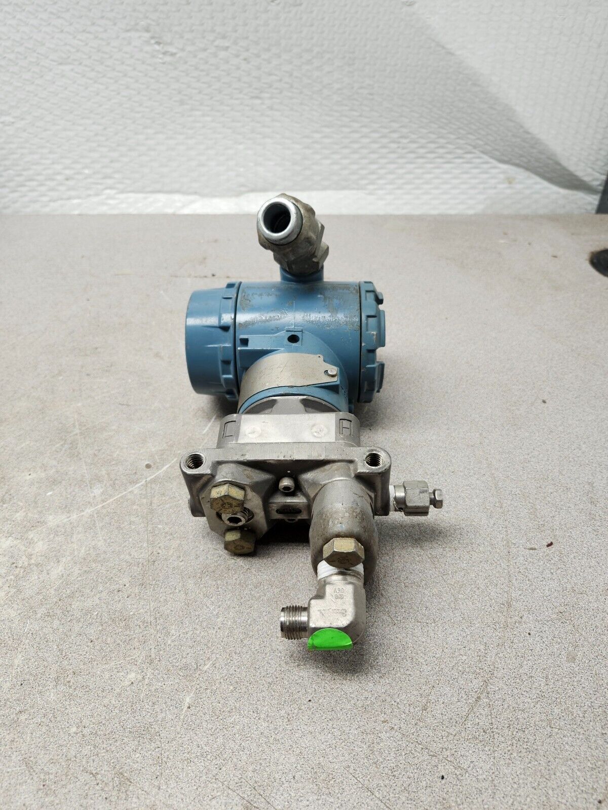 USED Rosemount Pressure Transmitter 275 Psi 03031-0060-0003 Rev. F