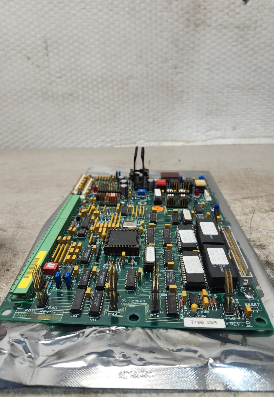 45000569