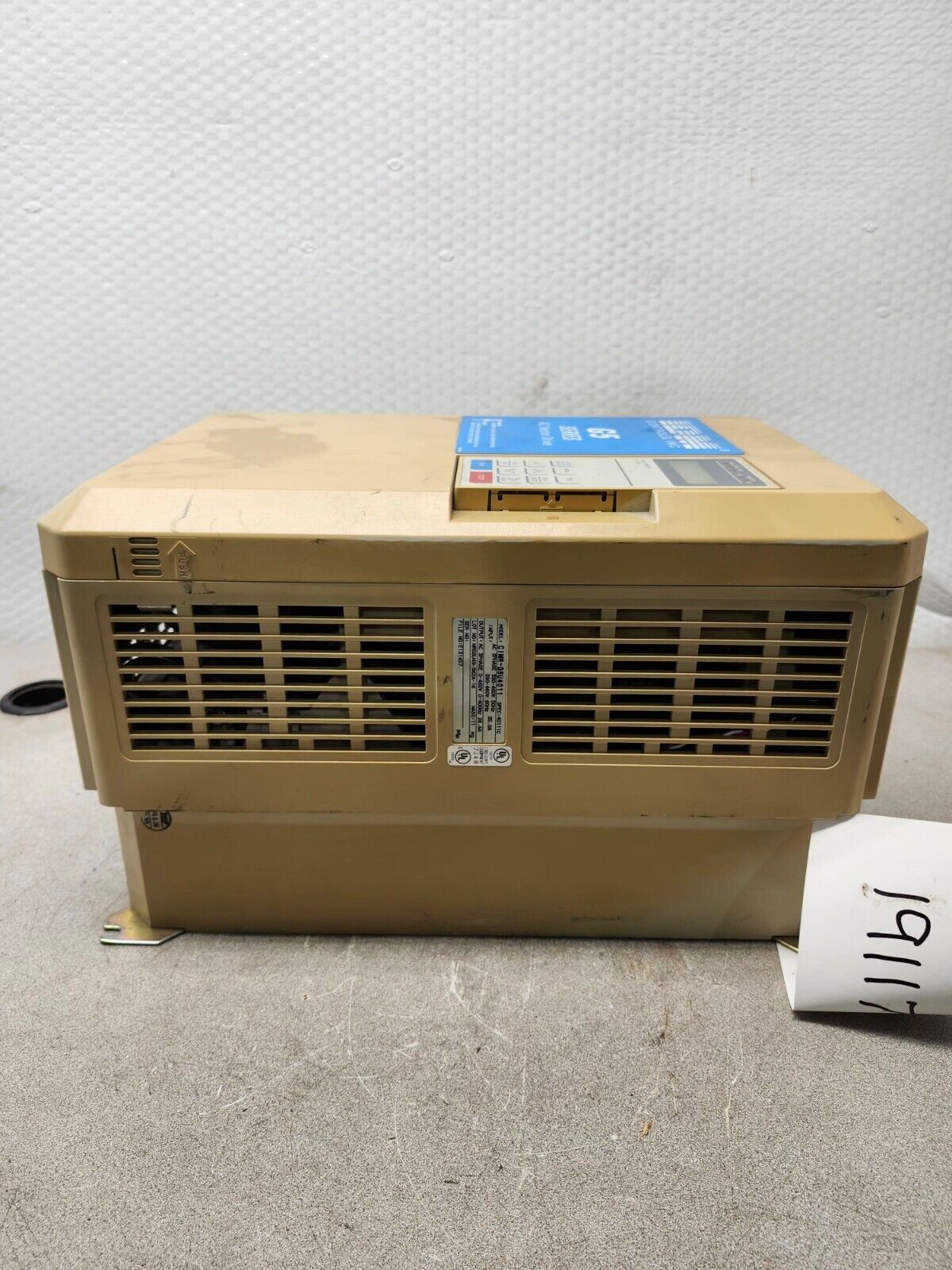 USED IDM CONTROLS G5 SERIES AC VECTOR DRIVE OMRON CIMR-G5U4011