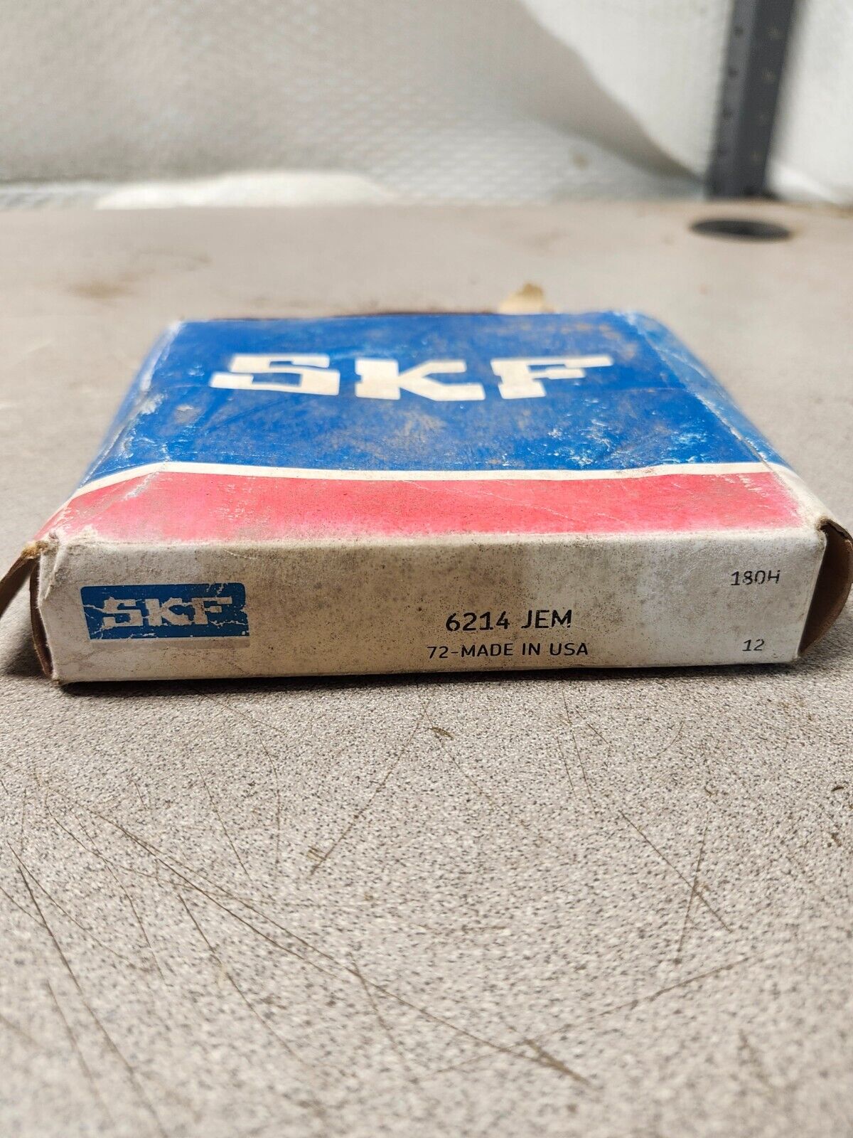 NEW IN BOX SKF Deep Groove Ball Bearing 6214 JEM