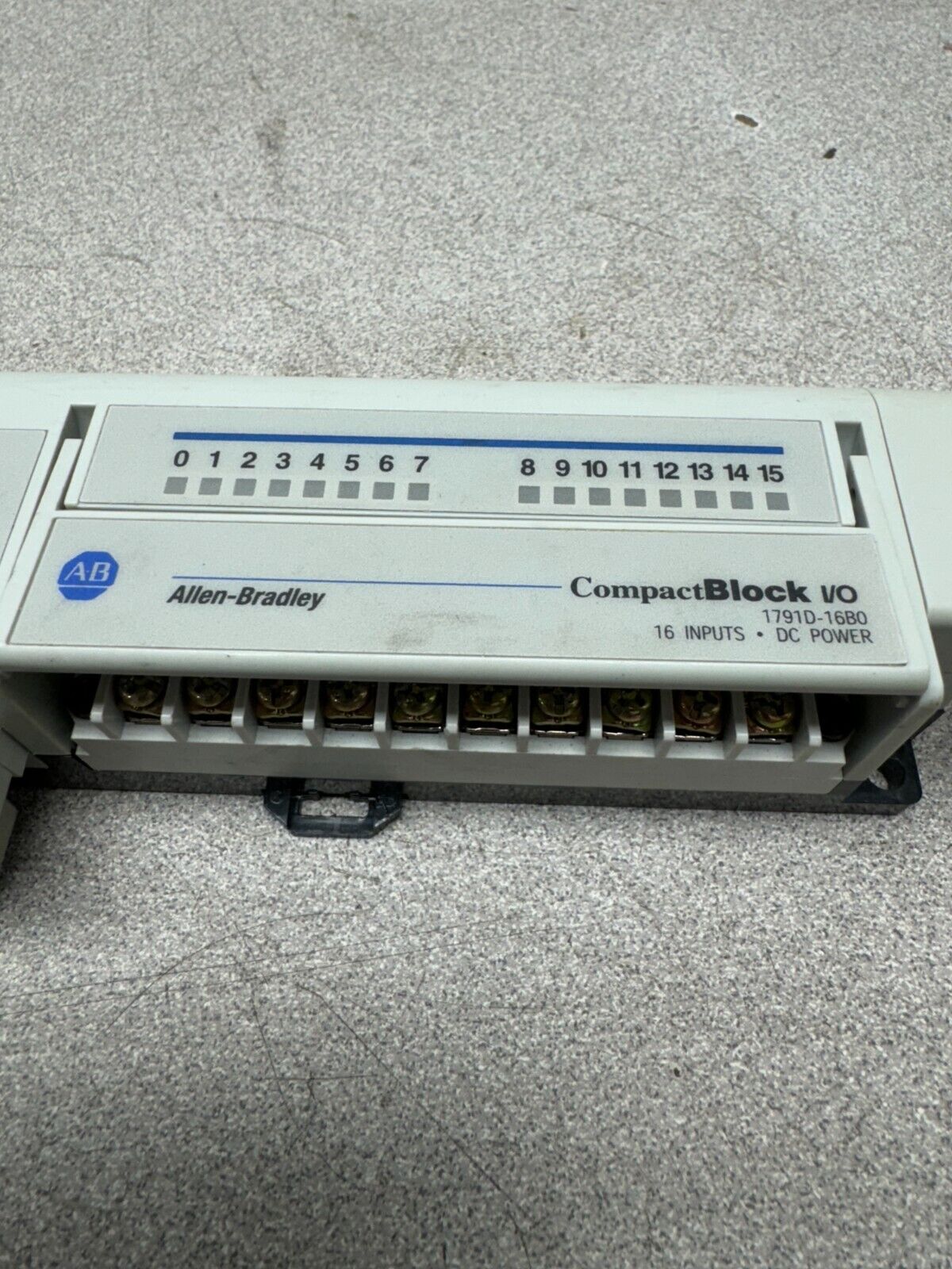 USED ALLEN-BRADLEY COMPACT BLOCK I/O 1791D-16B0 SERIES D