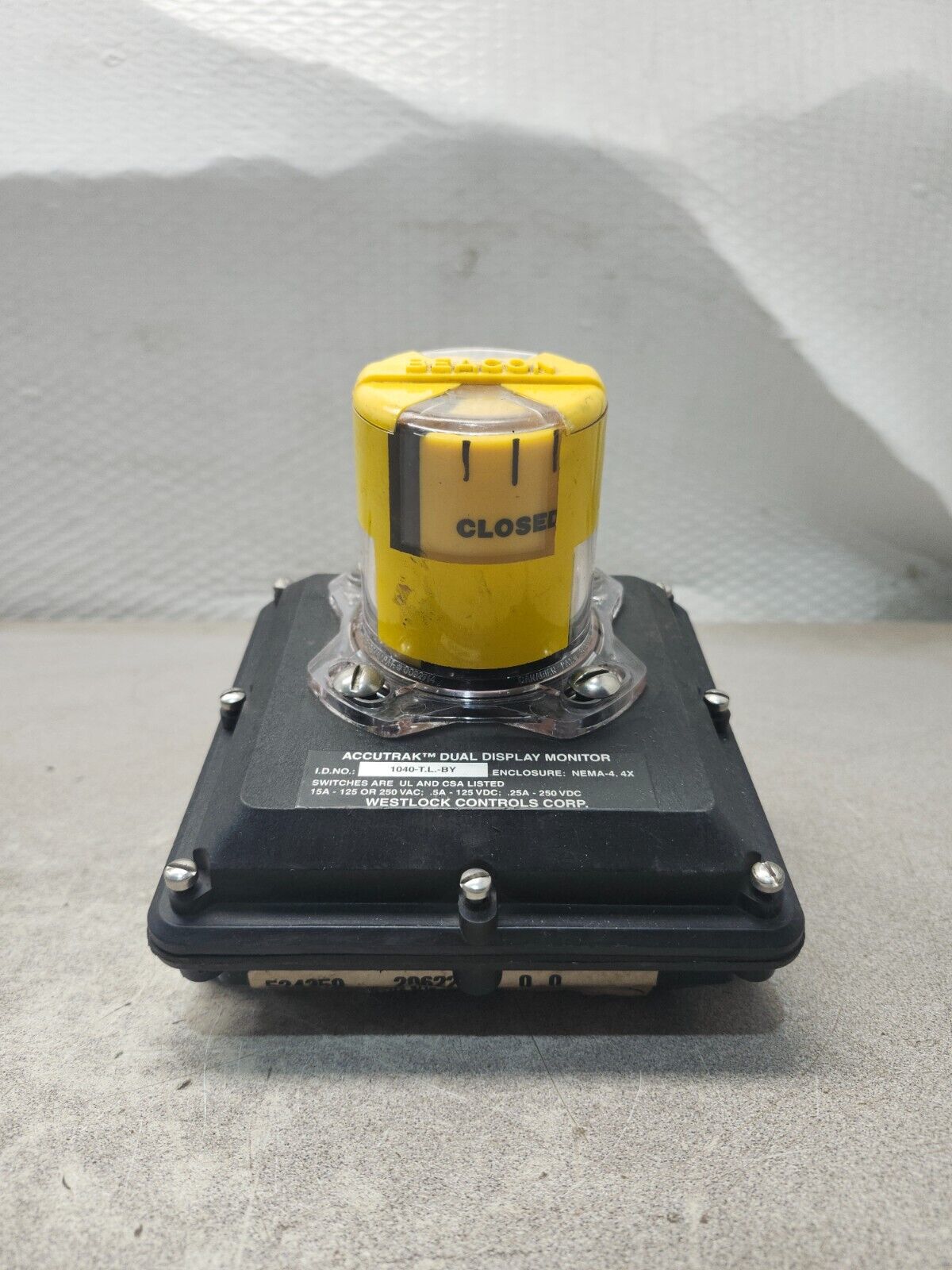 NEW NO BOX ACCUTRAK DUAL DISPLAY MONITOR 1040-T.L.-BY