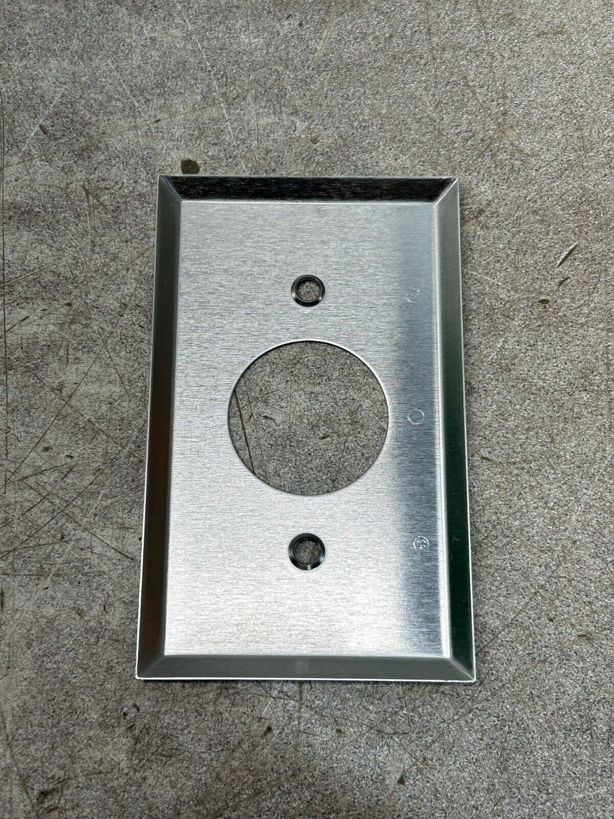 44040944