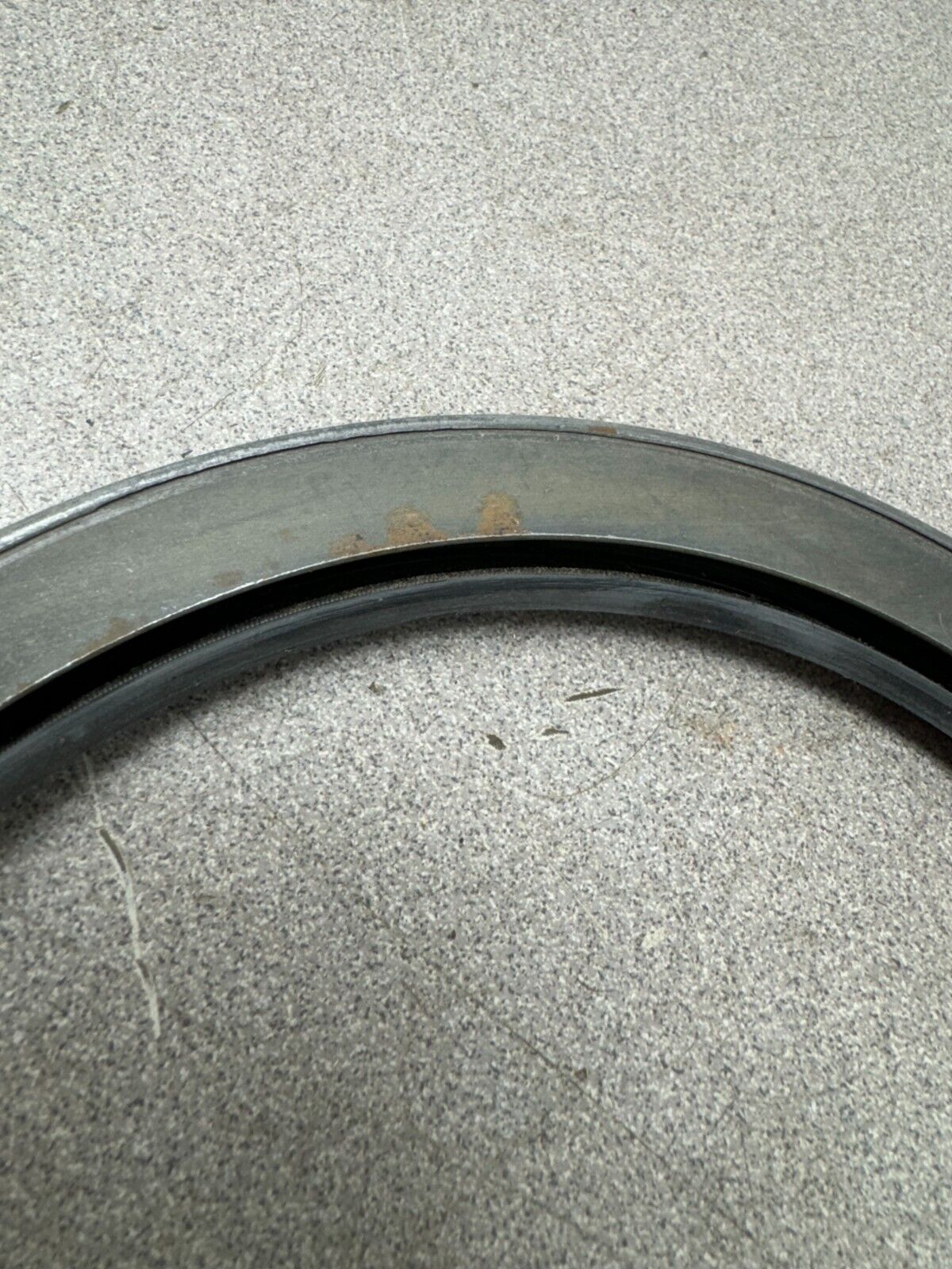 NEW IN BOX SKF OIL SEAL 66241