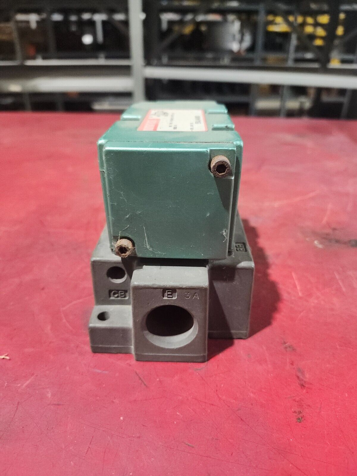 USED NUMATICS SOLENOID VALVE OPERATING PRESSURE 150PSI 554JA4000