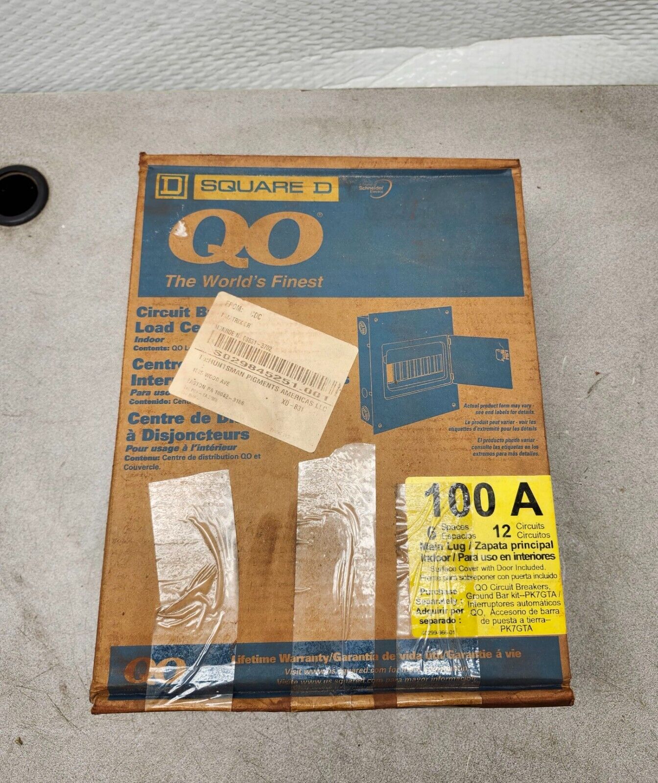 NEW IN BOX SQUARE D INDOOR LOAD CENTER QO612L100DS