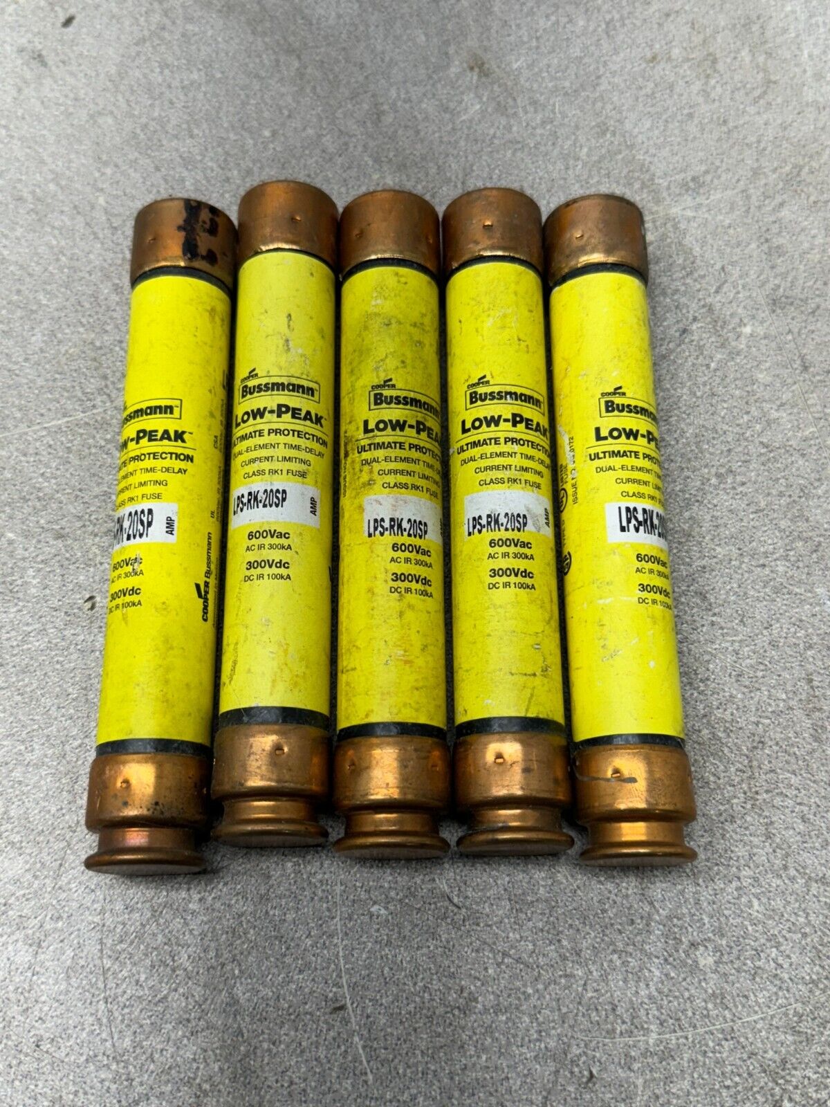 LOT OF 5 NEW BUSSMANN LOW-PEAK FUSES LPS-RK-20SP