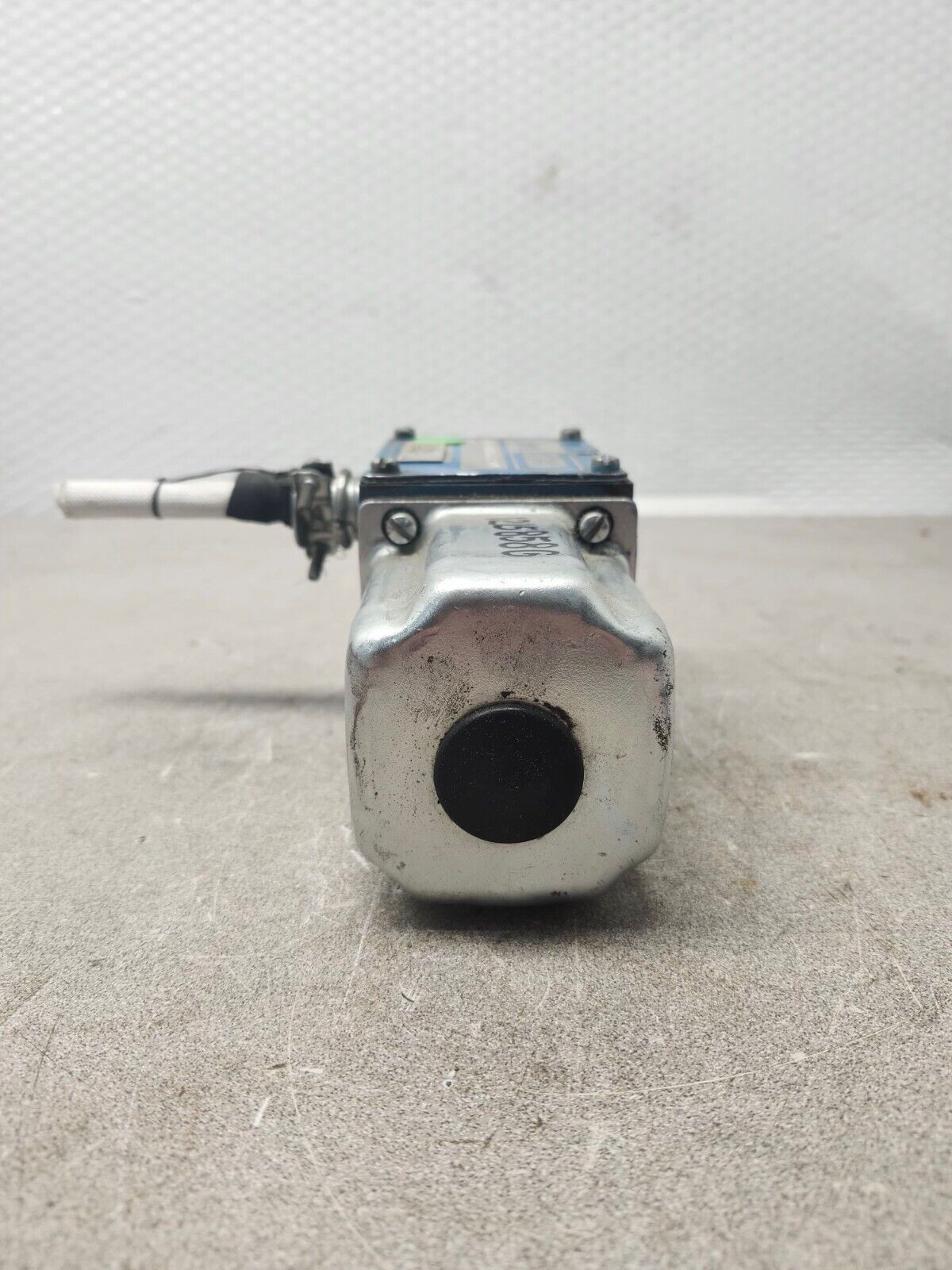 USED Abex Denison Hydraulic Directional Valve Solenoid  A3D02-34-151-01-01-00A50