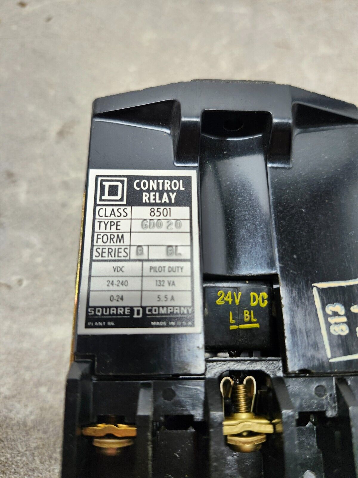 NEW IN BOX SQUARE D DC CONTROL RELAY 8501 GD0-20