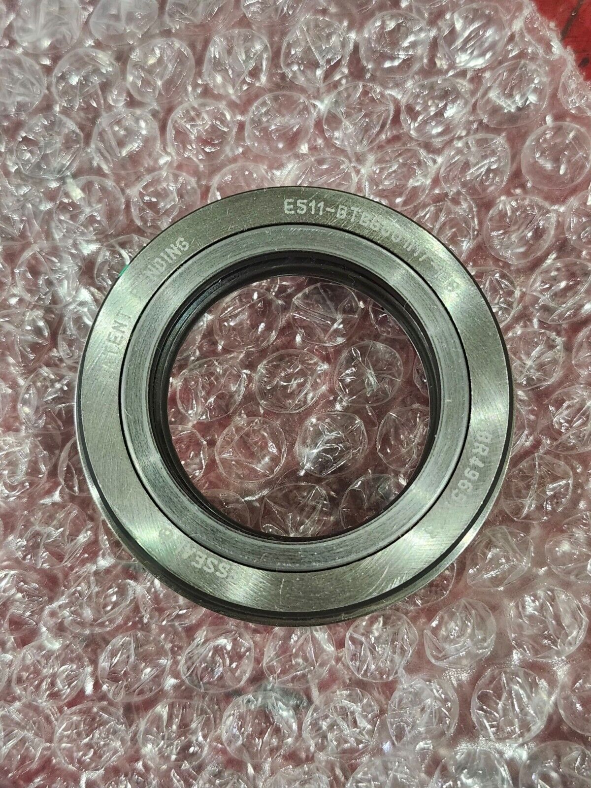 NEW IN BOX AESSEAL DOUBLE SEAL BEARING PROTECTOR E511-BTBG001I17I18