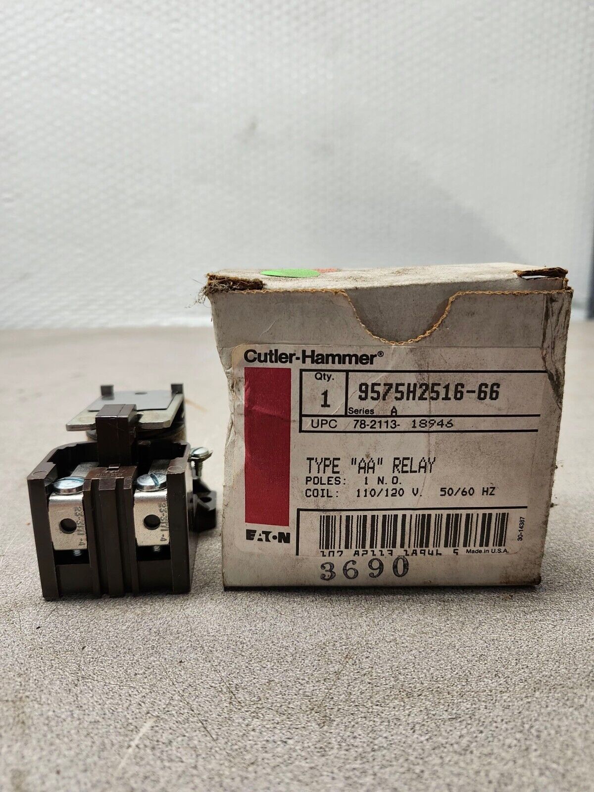 NEW IN BOX CUTLER-HAMMER SER.A TYPE AA 120V 1N.O. RELAY 9575H2516-66