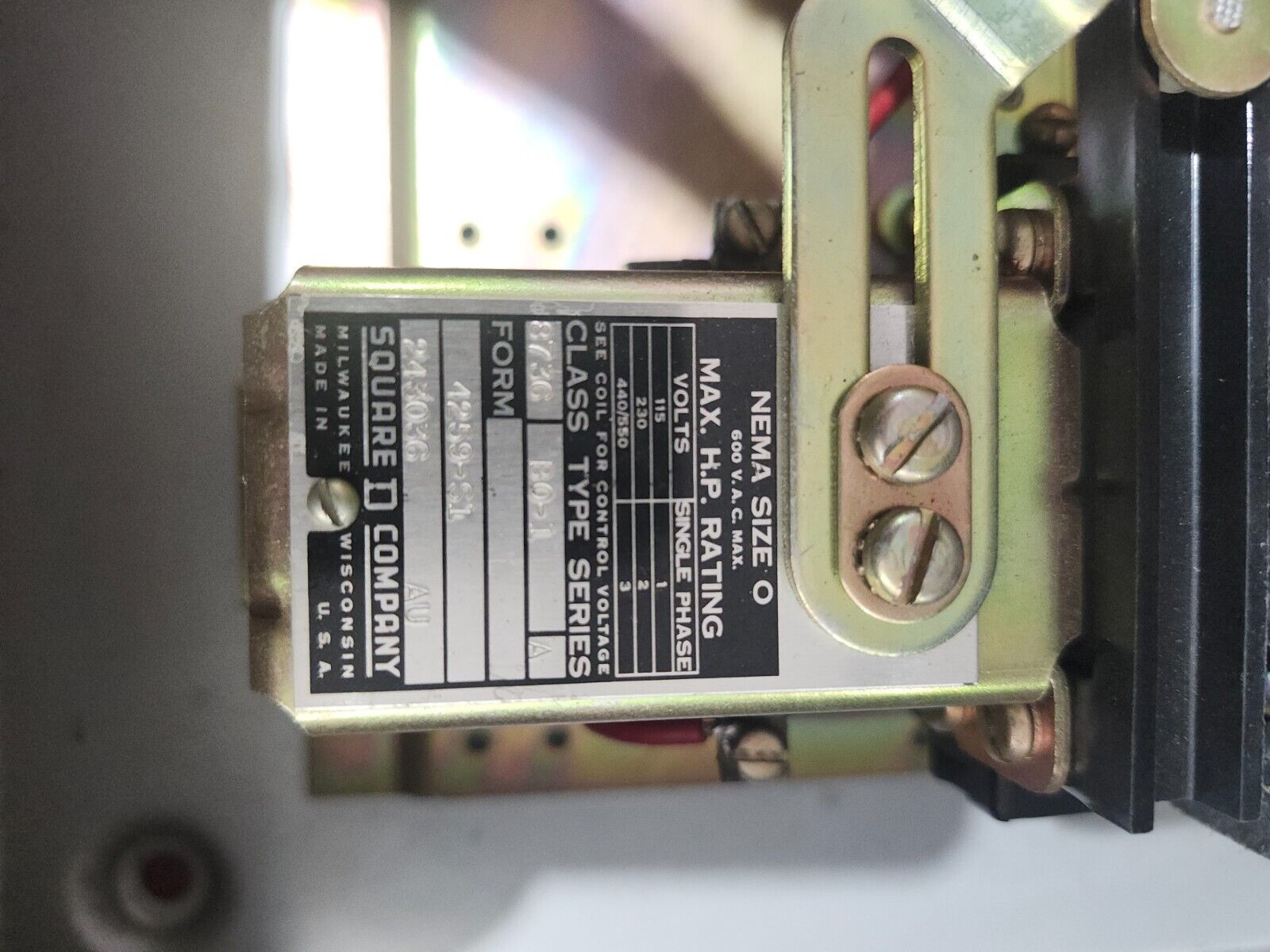 NEW SQUARE D COMPANY CLASS 8736 TYPE BG-1 SER A, 4259-S5 243036 AU