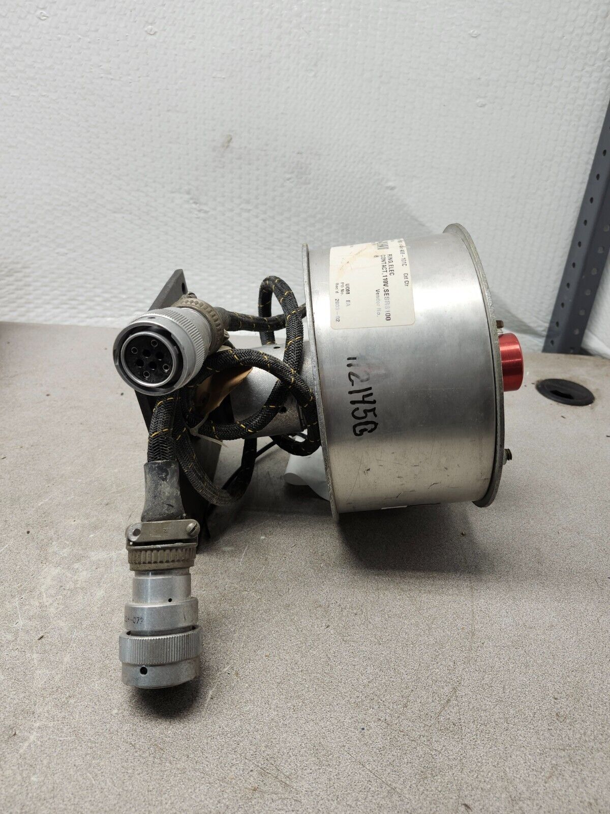 USED UNITED EQUIPMENT RING, ELEC CONTACT 110V SESR8100