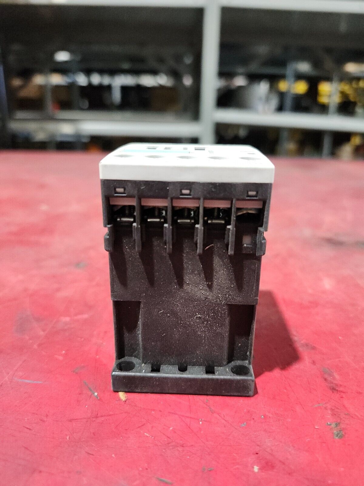 NEW IN BOX SIEMENS CONTACTOR 3RH1122-1BB40