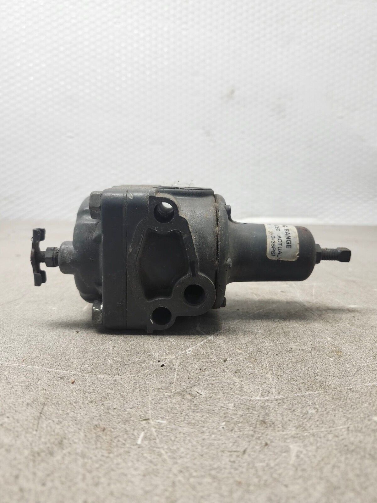 USED FISHER PRESSURE REGULATOR 67AF R/224 5-92