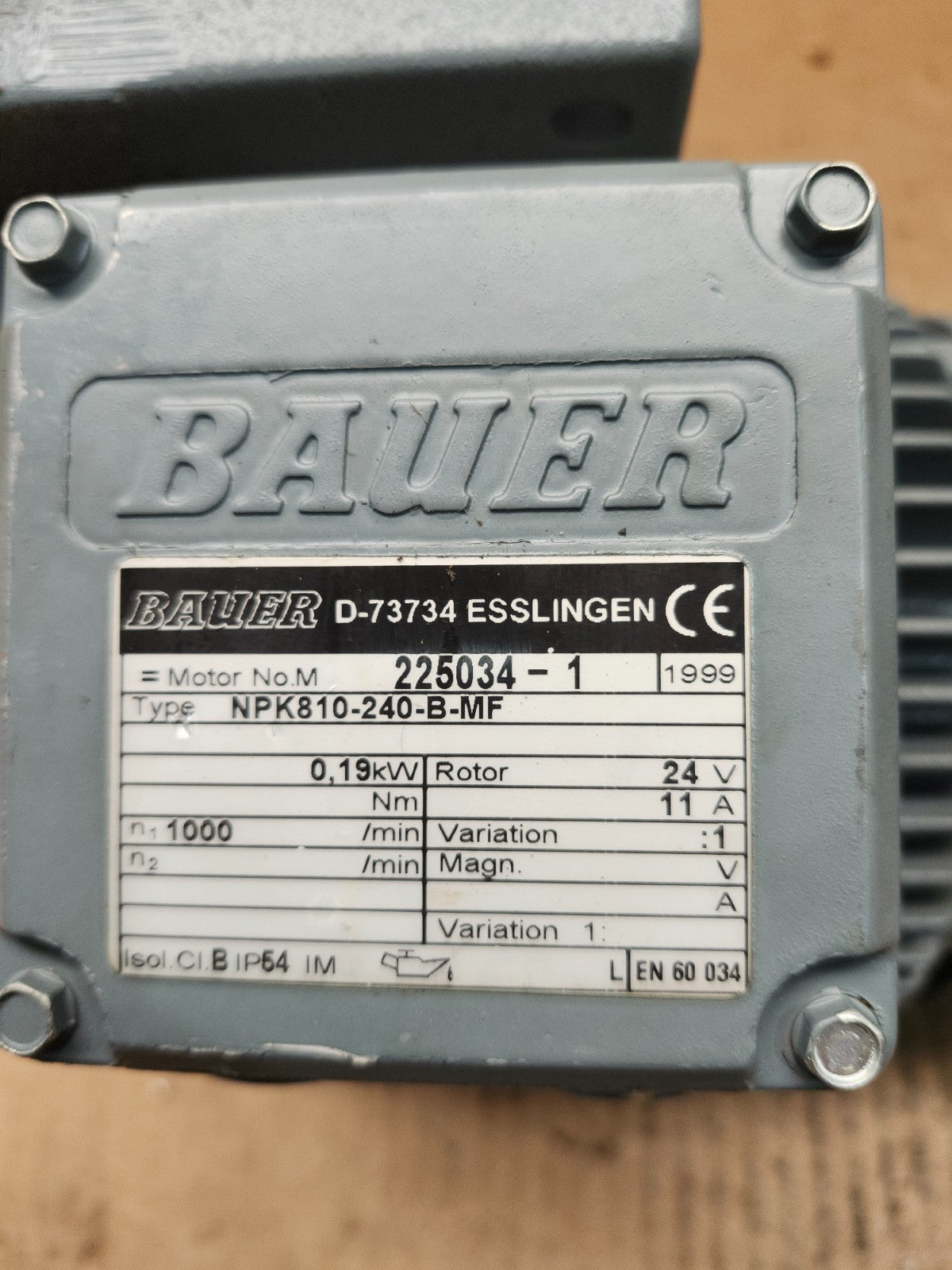 47501928