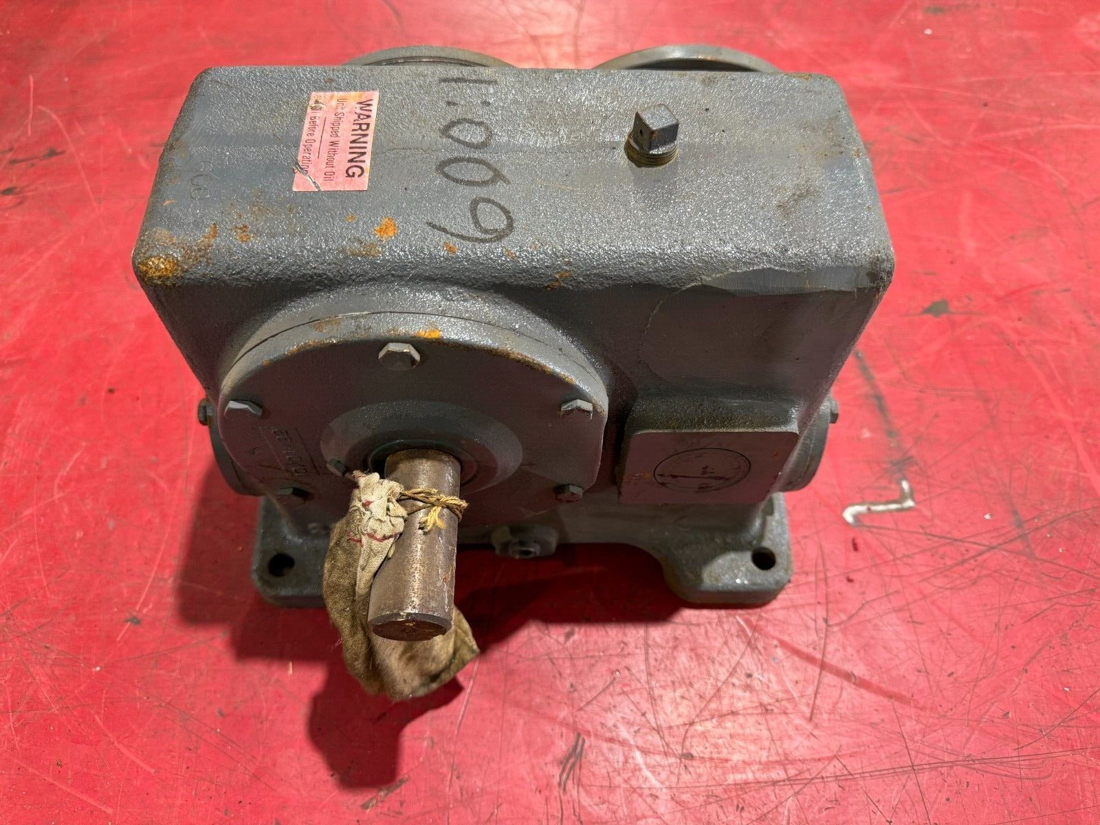 UNUSED BROWNING .25HP WORM GEAR SPEED REDUCER 600:1 RATIO 262DCR-LC600E 9401
