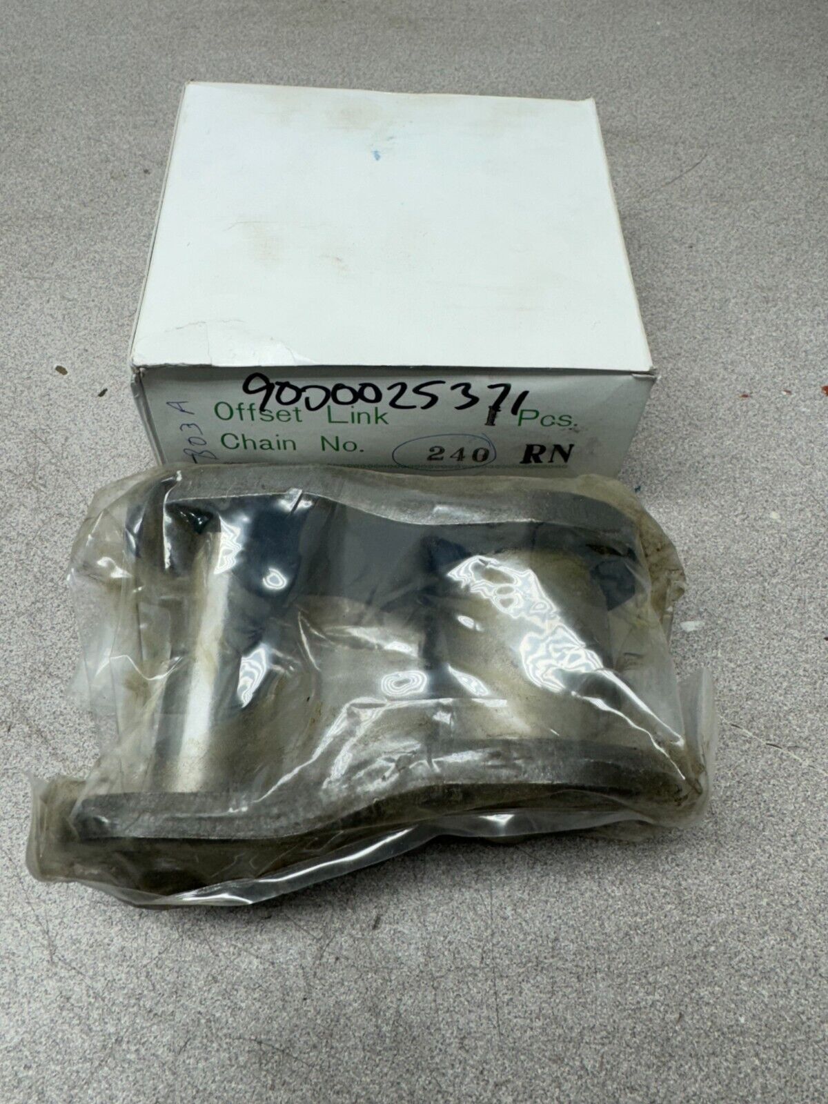 NEW RENOLD 240RN Offset Link - 240 / 3 in Pitch, Cottered 240A1S12I