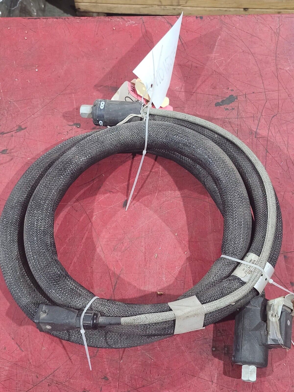 NEW NORDSON 8FT. HOT GLUE GUN HOSE 272840D