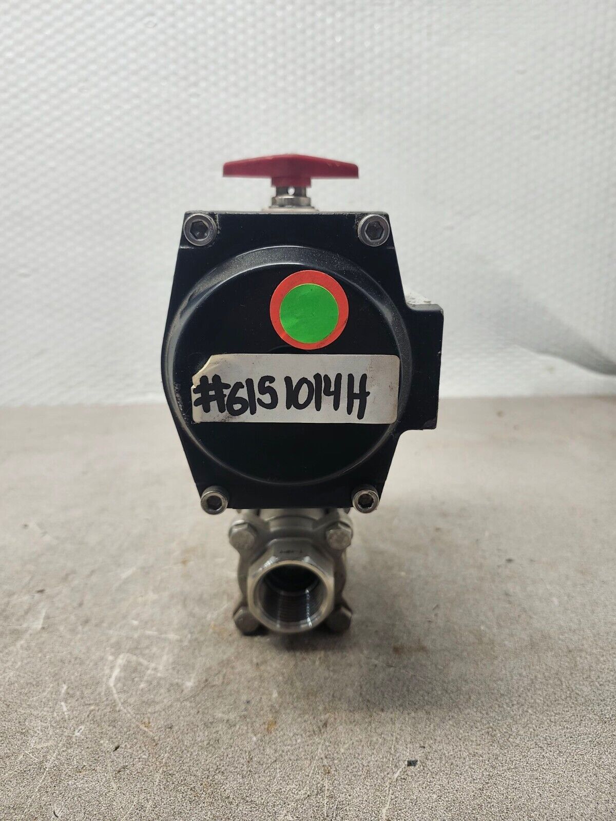 USED UNITORQ PNEUMATIC ACTUATOR M-74DA/DLS WITH TCI 1-316 BALL VALVE