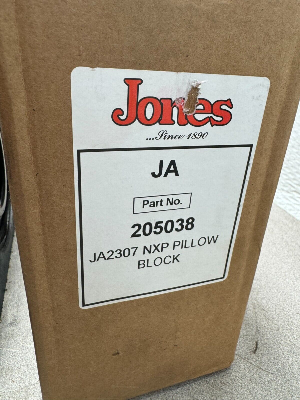 NEW JONES 2-BOLT JA-2000 PILLOW BLOCK BEARING 3-7/16" BORE JA2307 NXP 205038